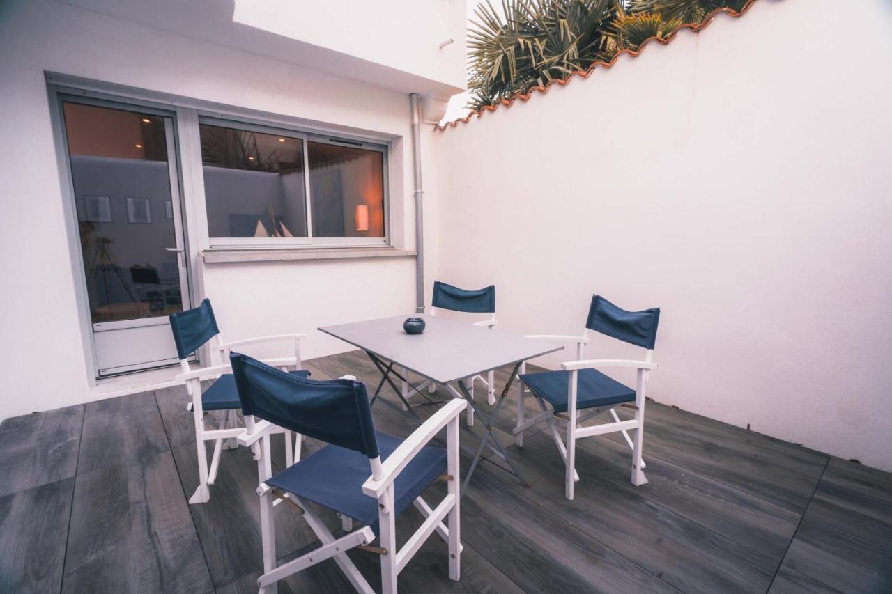 Appartement avec cour privée Centre ville Classé 4 étoiles La Rochelle  Extérieur photo